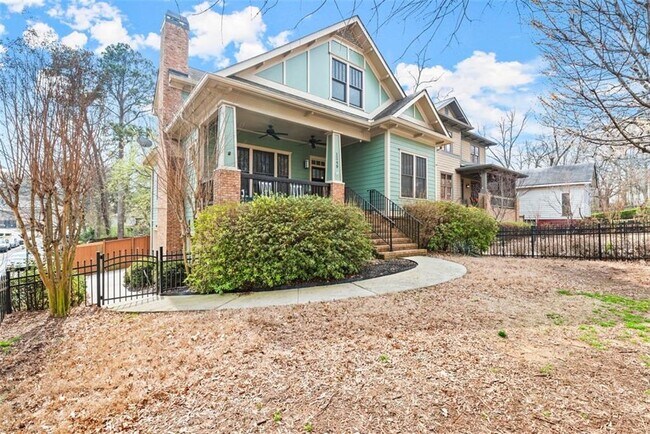 Foto del edificio - 1249 Arkwright Pl SE