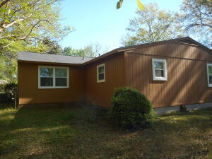 Building Photo - 2218 Baxter Ct