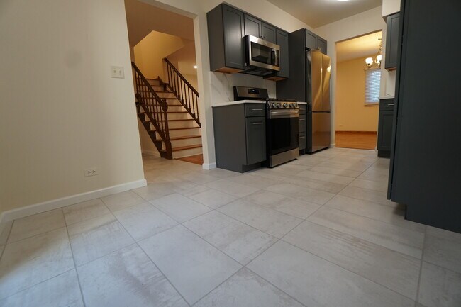 Foto del edificio - 1613 Leytonstone Dr