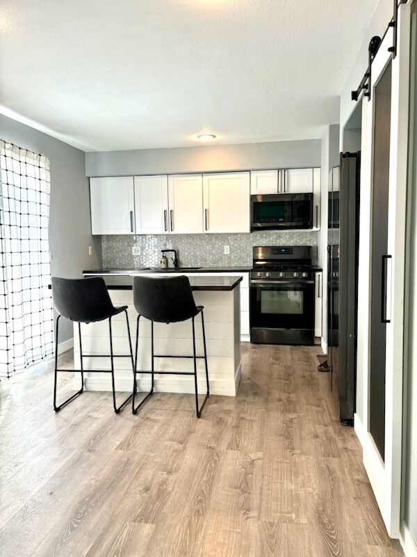 Foto del edificio - 996 W Greenslake Dr