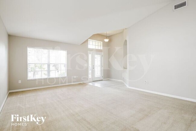 Foto del edificio - 13927 Chalk Hill Pl