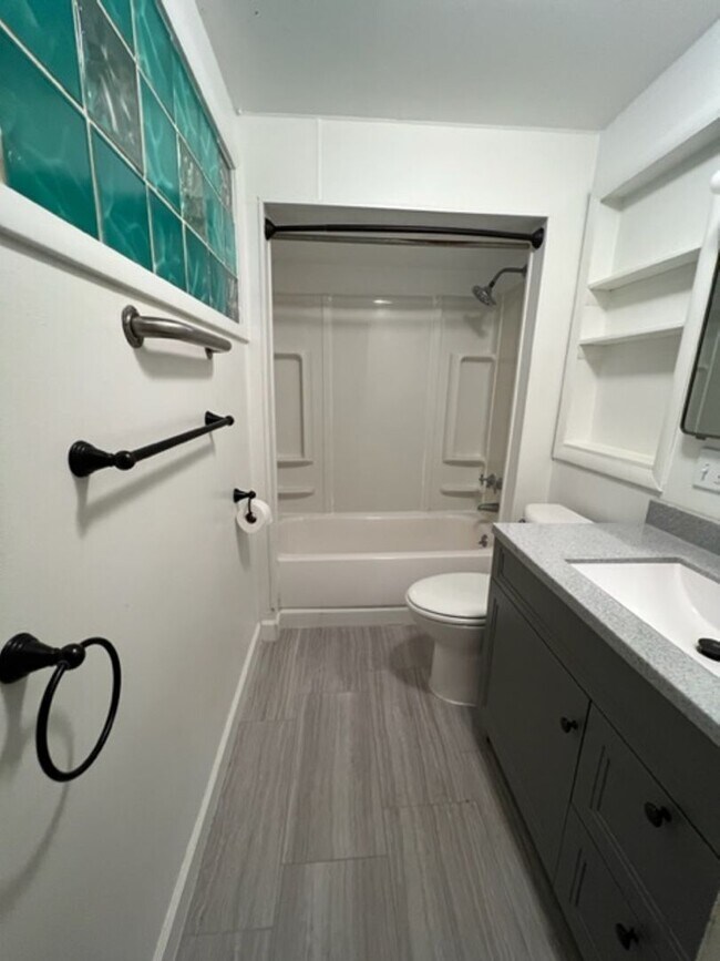 Foto del edificio - 536 Detroit St