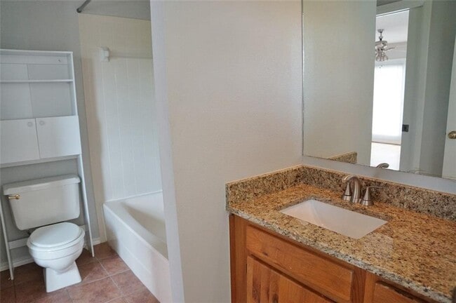Foto del edificio - 8318 Greenslope Dr