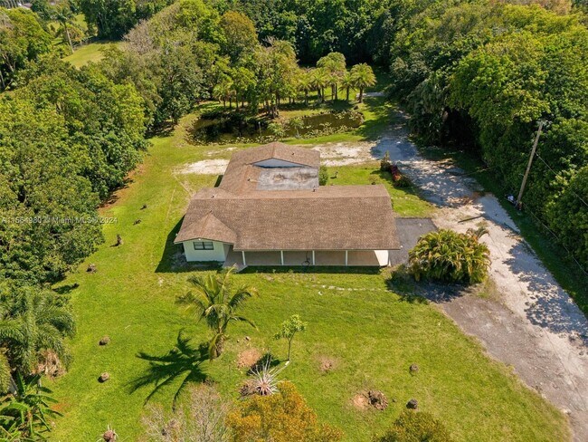 Building Photo - 13950 Mustang Trail