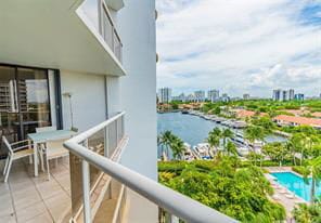 Photo - 3683 Yacht Club Drive, Aventura, FL 33180 - 2 BR 2 BA Condo