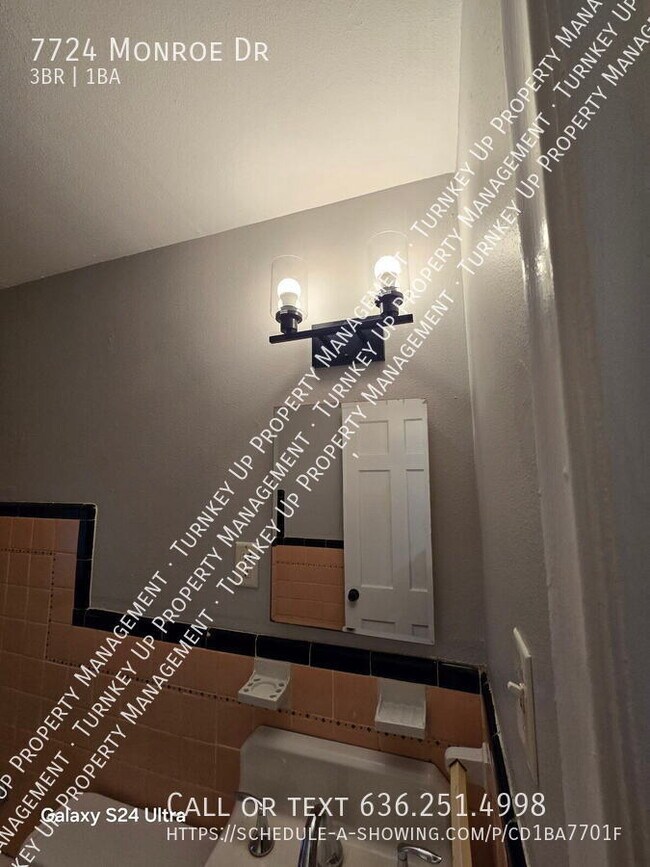 Foto del edificio - 7724 Monroe Dr