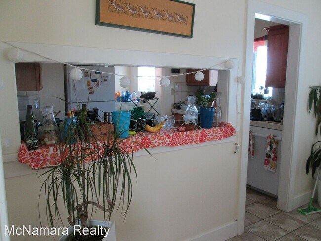 Foto del edificio - 3 br, 1 bath House - 166 Chorro Street