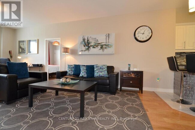 Building Photo - 630 Main St E