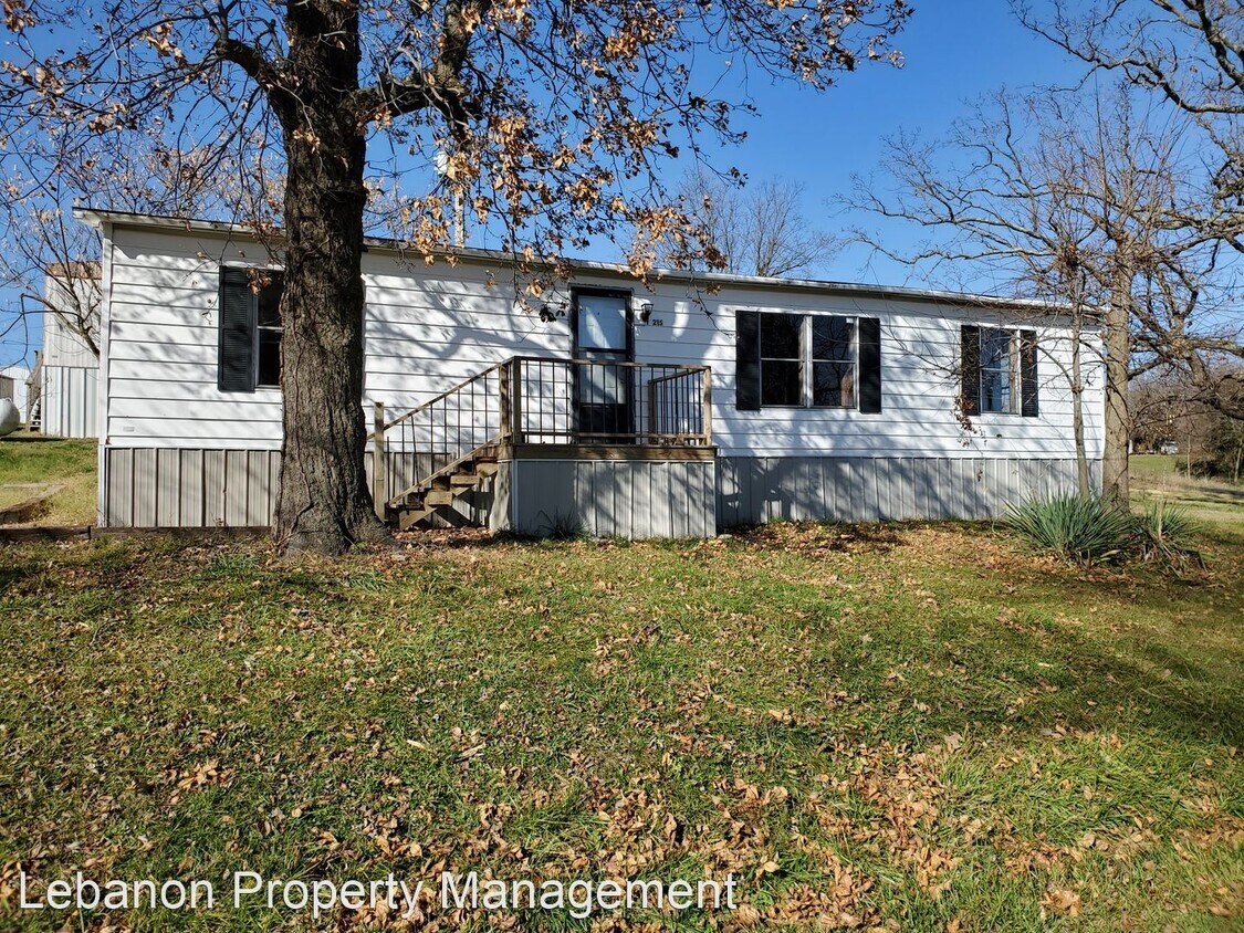 Primary Photo - 3 br, 2 bath House - 215 N Olive Street