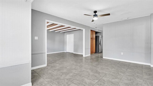 Building Photo - 6801 46th Ave N