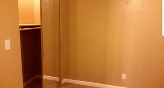 Foto del edificio - 509 Lanahan Dr