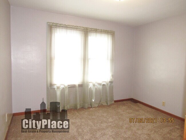 Foto del edificio - 2455 Shelby St. #2, Indpls, IN 46203