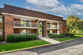 Building Photo - 1102 Westover Ln