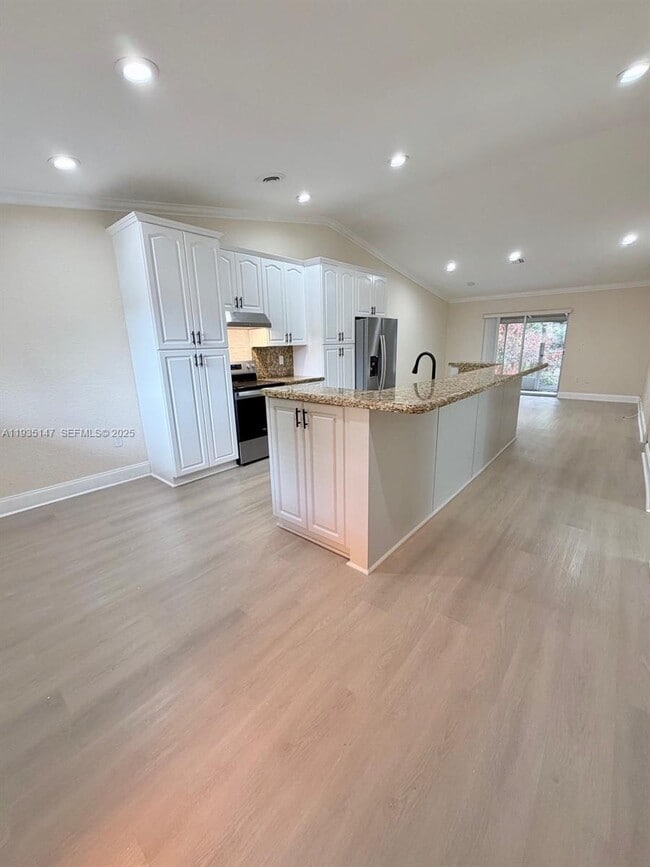 Foto del edificio - 10722 La Placida Dr