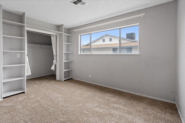 Foto del edificio - Status: Owner Accepted Application