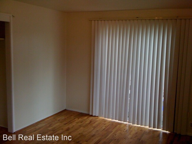 Building Photo - 3 br, 1 bath House - 2825 Hilyard St
