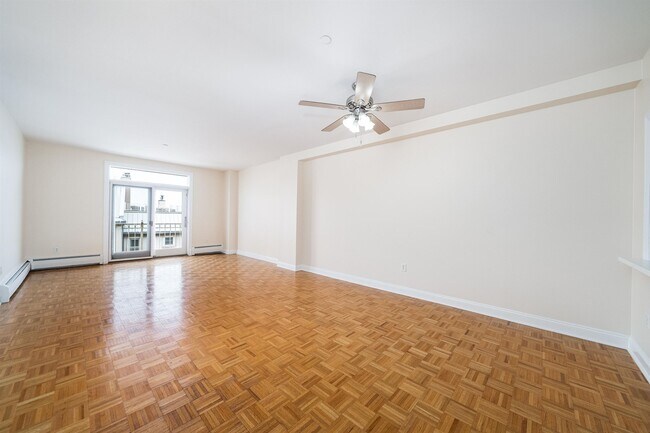 Foto del edificio - 206 Shearwater Ct W