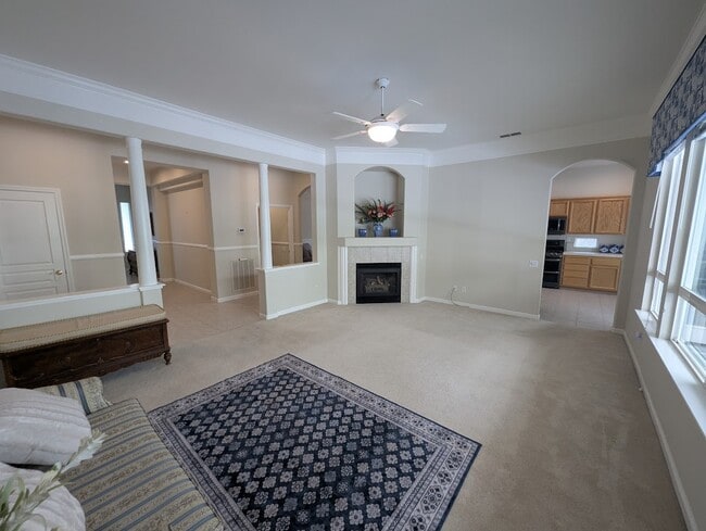 Building Photo - 4087 Coldwater Dr