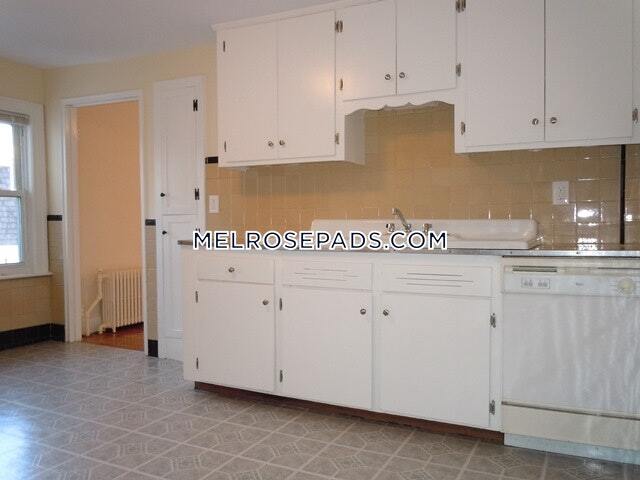 Building Photo - 32 Tappan St