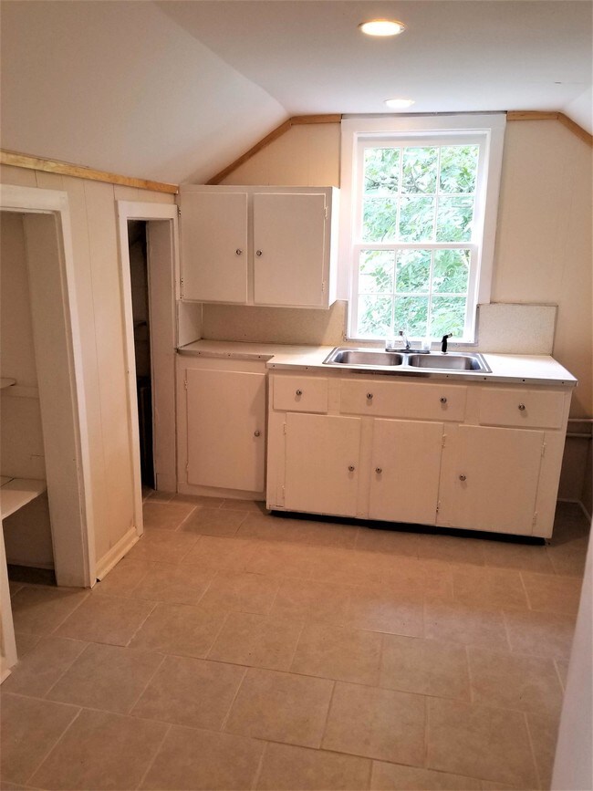 Foto del edificio - 4502 Old Mission Rd