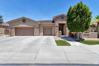Building Photo - 4553 N 152nd Dr