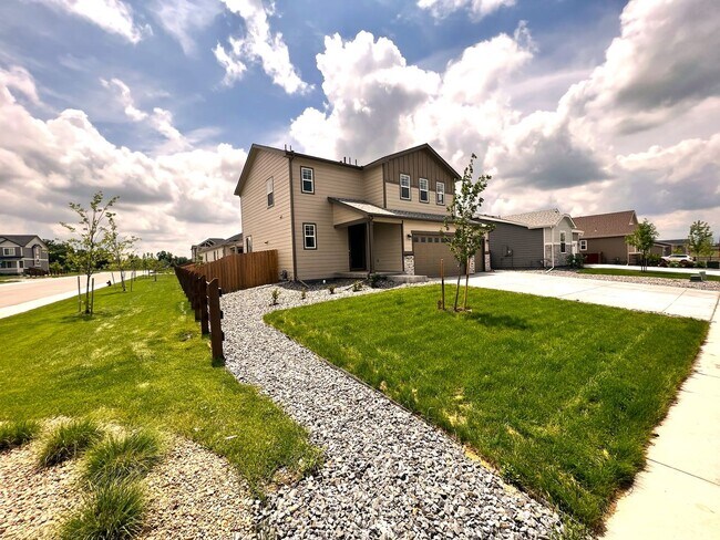 Foto del edificio - 2023 New Construction from Richmond American Homes. 4 bedrooms, 2.5 bathrooms, 3 car garage