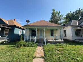 Building Photo - 127 E Campbell St