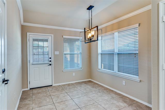 Building Photo - 5841 Fir Tree Ln