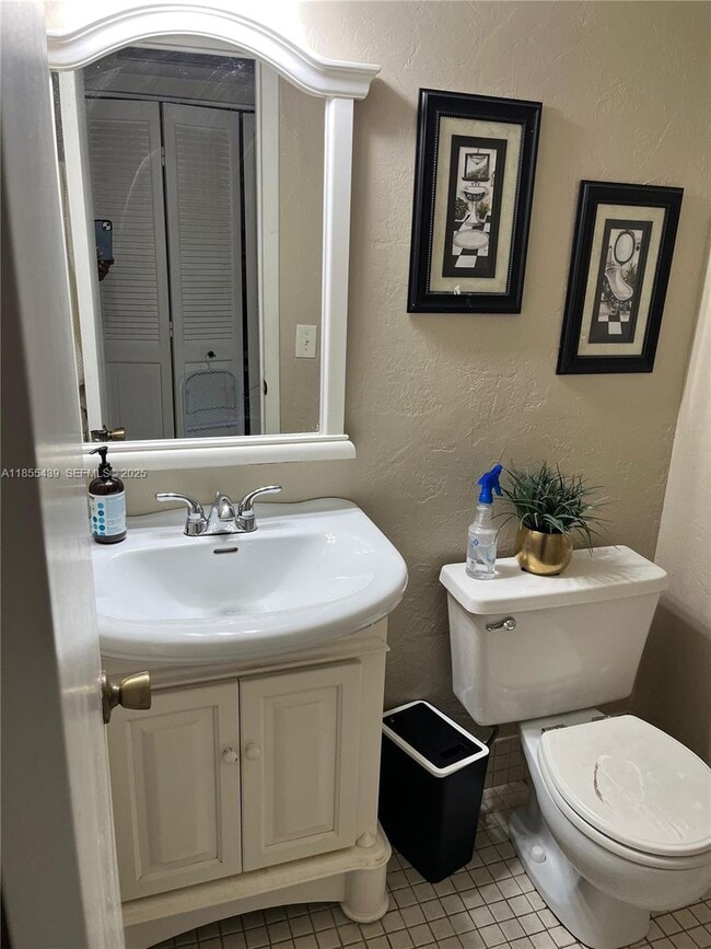 Building Photo - 265 Suffolk F