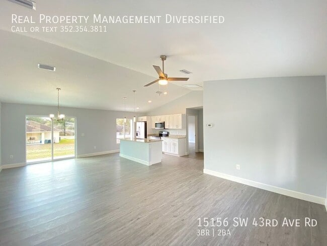 Foto del edificio - 15156 SW 43rd Avenue Rd