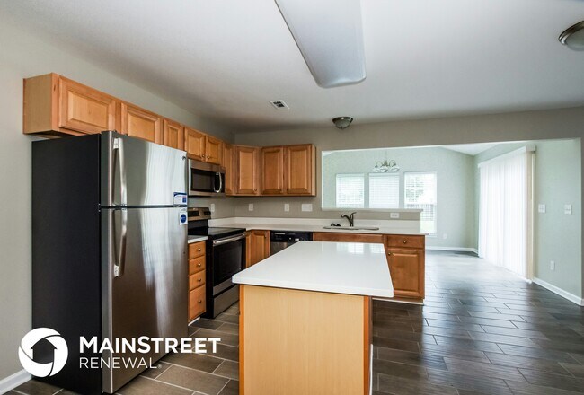 Building Photo - 140 Crestwood Dr