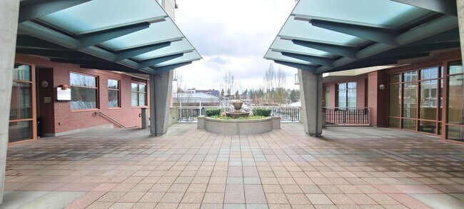 Building Photo - 1188 106th Ave NE