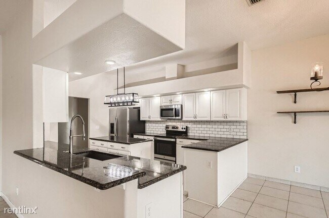 Foto del edificio - 4 br, 3 bath House - 290 Leslie Ln