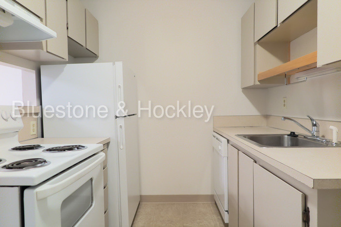Primary Photo - 12520 SW Gem Ln
