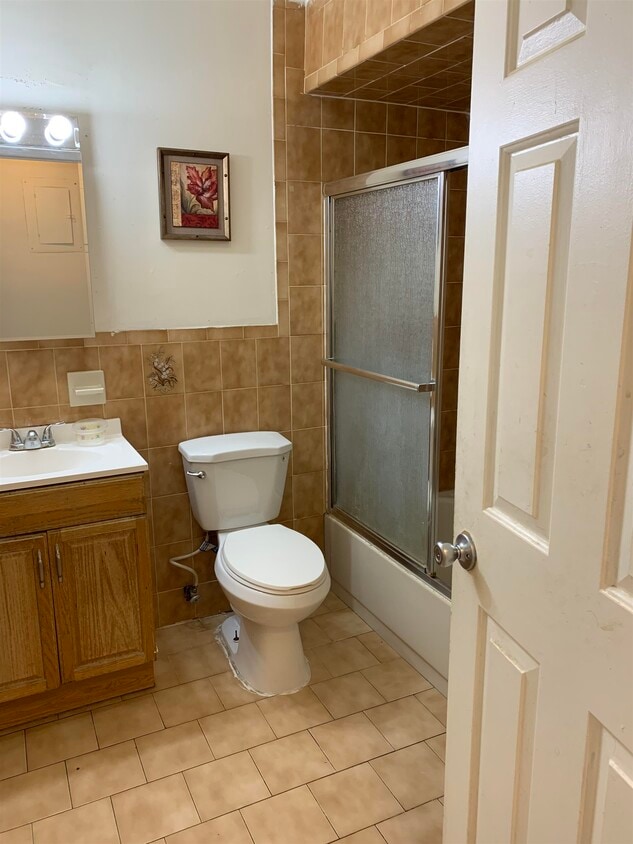 Foto del edificio - 56 Poplar St