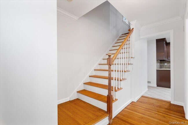 Foto del edificio - 182 Madison Rd