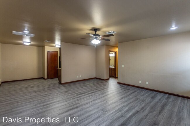 Foto del edificio - 3 br, 2 bath House - 1603 E. Lawter Road