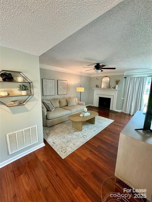 Foto del edificio - 9410 S Vicksburg Park Ct