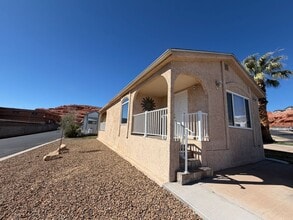 Building Photo - 1150 W Red Hills Pkwy