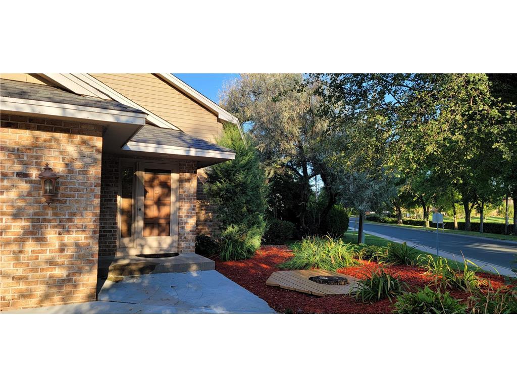 1701 Baywood Ln, Mound, MN 55364 House Rental in Mound, MN