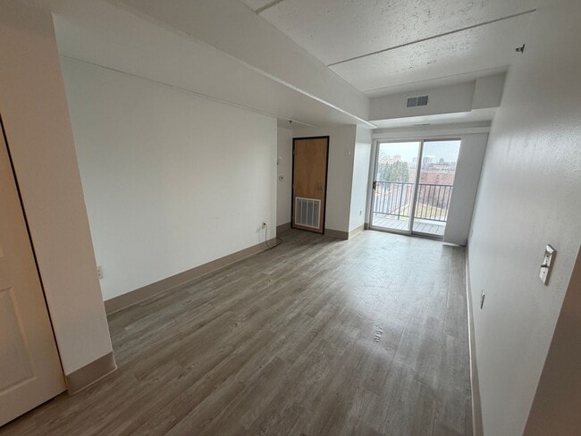 Interior Photo - Brew Hill Apartments