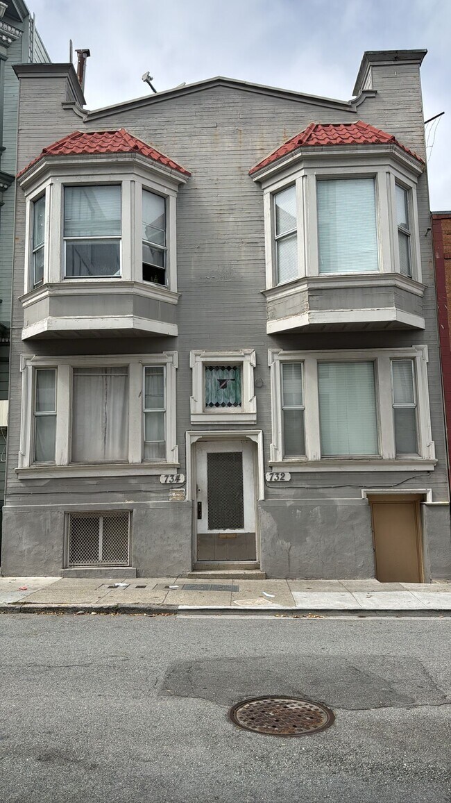 Building Photo - 734 Natoma St