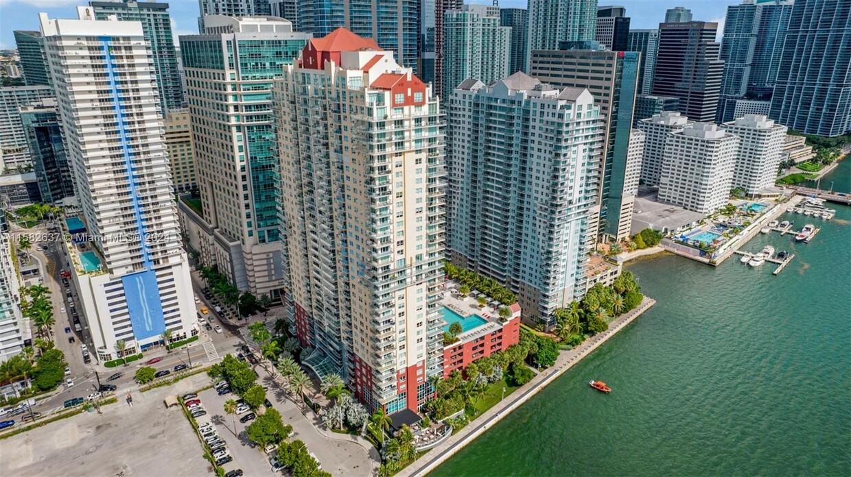 Foto principal - 1155 Brickell Bay Dr