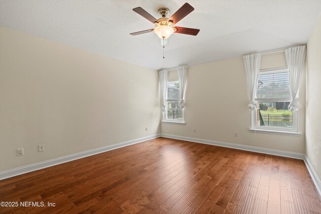 Building Photo - 5930 Green Pond Dr