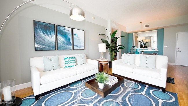 Foto del edificio - 2 br, 2 bath  - 1443 NW 14 Avenue