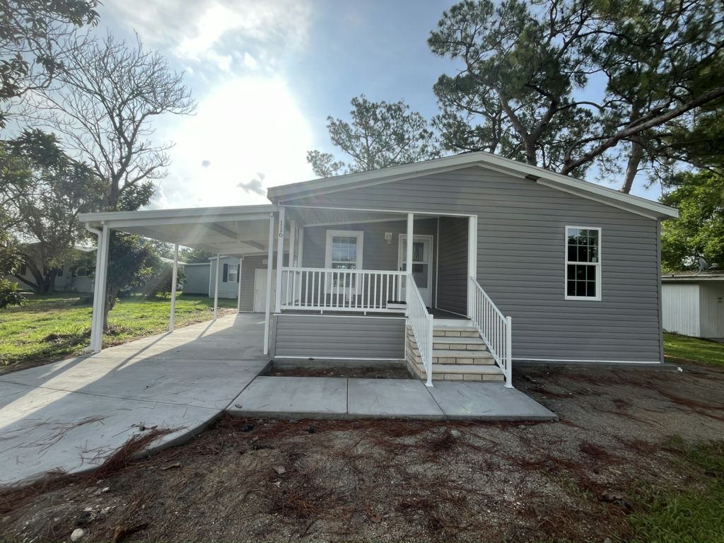 Primary Photo - 116 Highland Dr