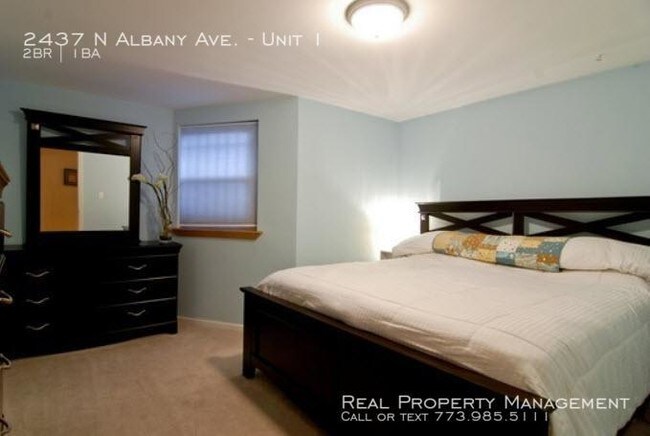 Building Photo - 2437 N Albany Ave