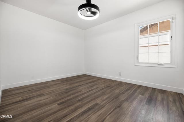 Foto del edificio - 7637 Radford Ave