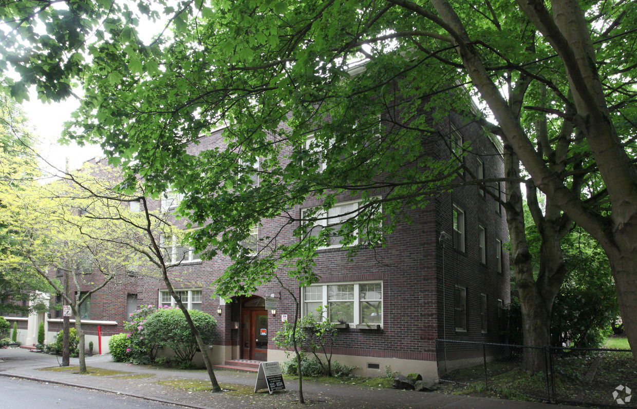 Foto del edificio - Eugene Apartments
