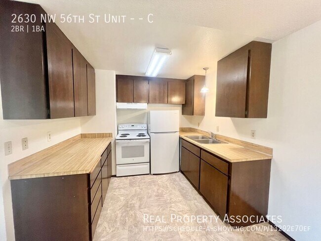Foto del edificio - 2630 NW 56th St